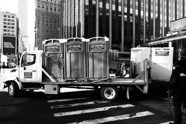 Portable bathroom rental in Gray, LA